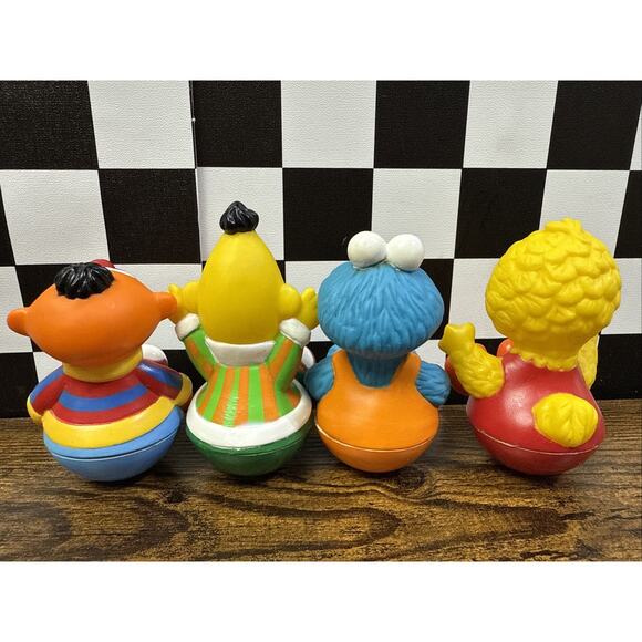 Sesame Street Roly Poly Pals Weeble Wobbles Cookie Monster Big Bird, Bert&Ernie - Picture 2 of 7